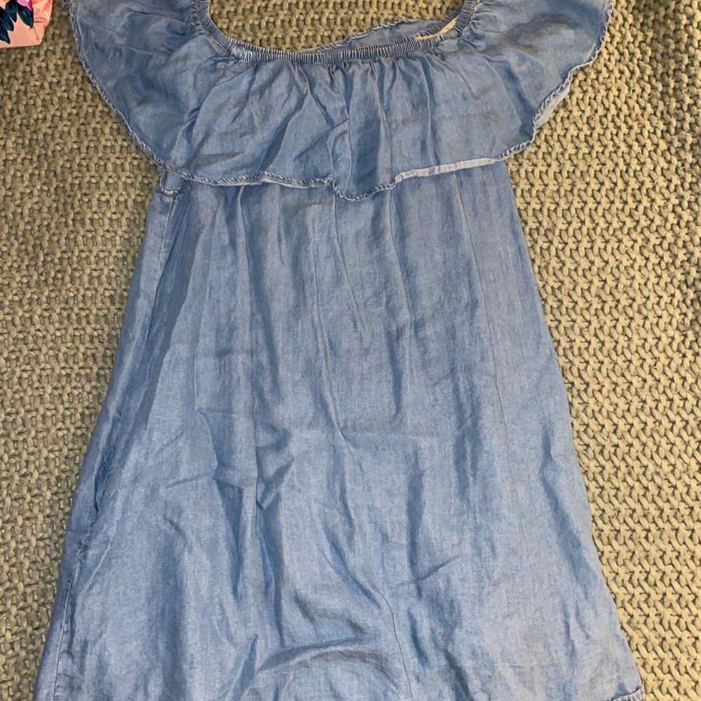 American eagle off the shoulder denim dress size medium